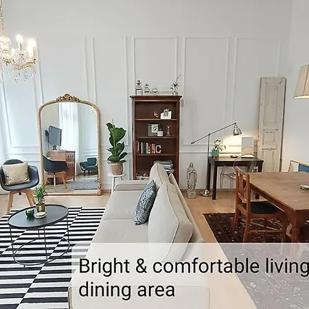 Lovely And Quiet Apartment In The Very Heart Of The City