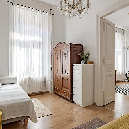 Hidden Gem In The Very Heart Of The City * Budapest