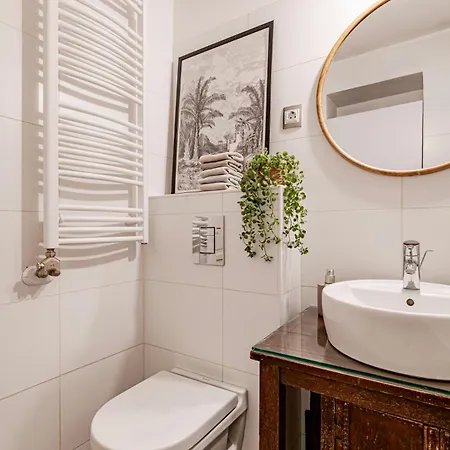 Hidden Gem In The Very Heart Of The City *