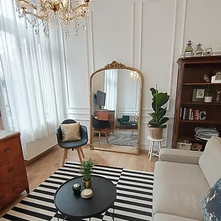 Appartement Lovely And Quiet In The Very Heart Of The