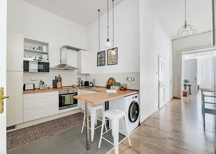 Hidden Gem In The Very Heart Of The Daire